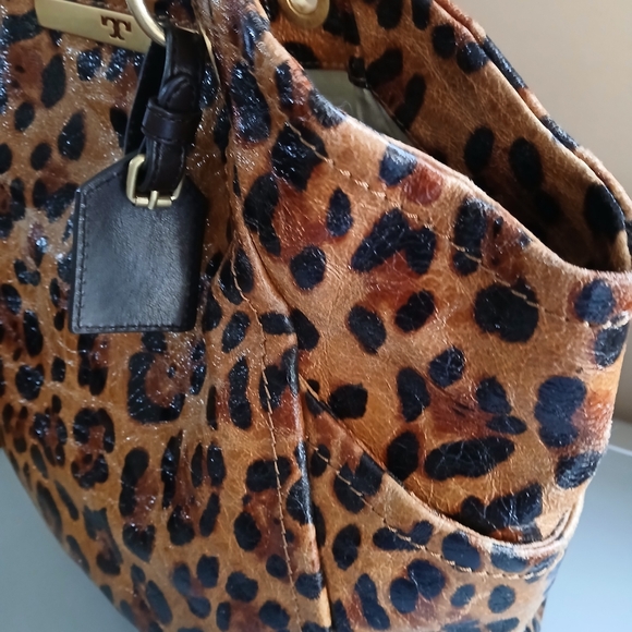 Tory Burch Ainsley Cheetah Print Leather Shopper Tote Bag - Picture 6 of 10